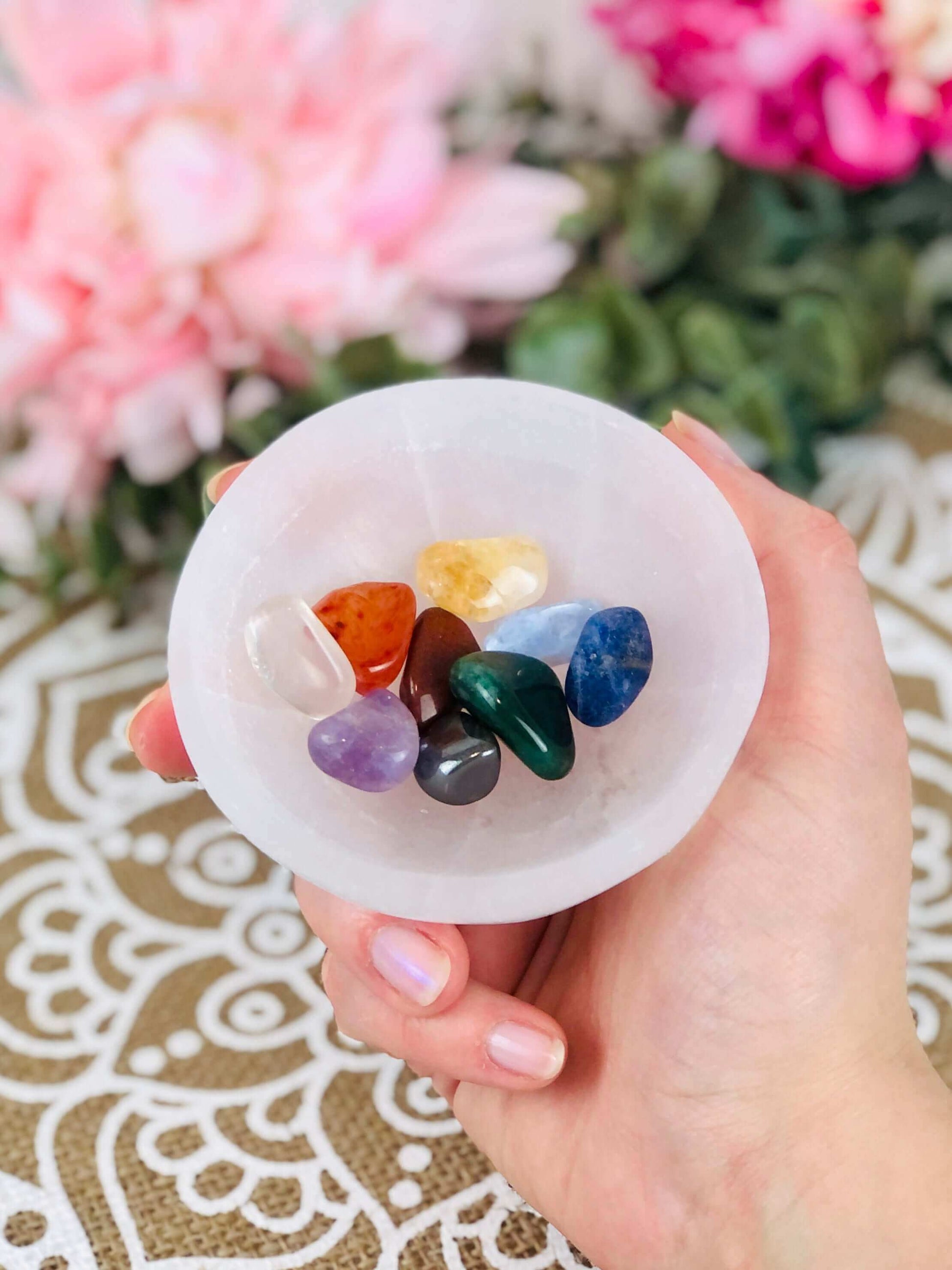 Selenite bowl + 7 chakra stone set