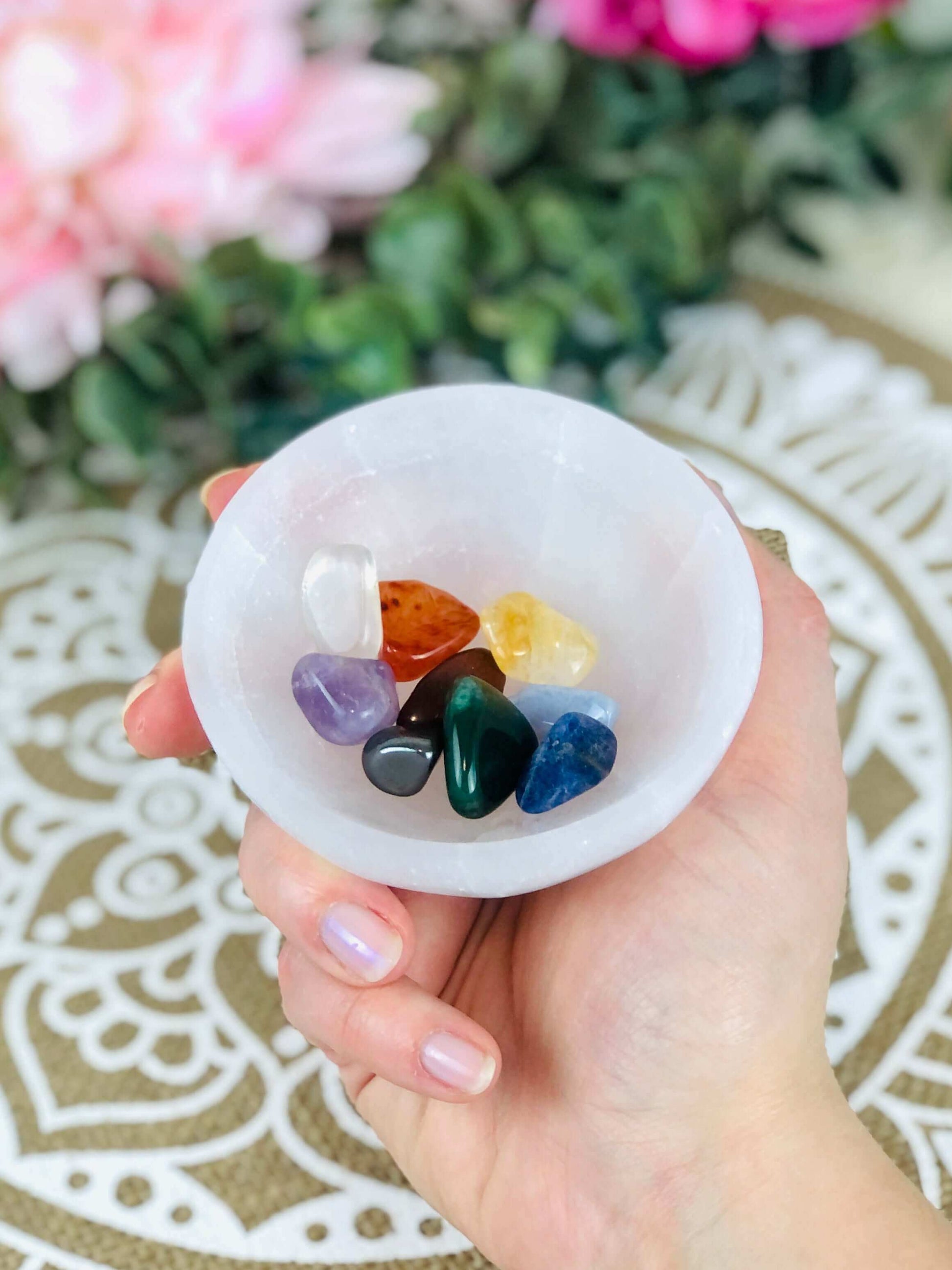 Selenite bowl + 7 chakra stone set