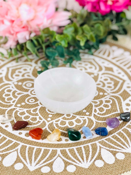 Selenite bowl + 7 chakra stone set