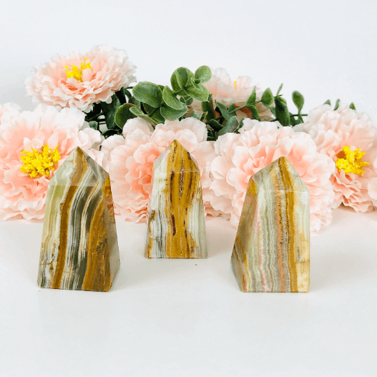 Rainbow Onyx obelisk - Green Onyx tower