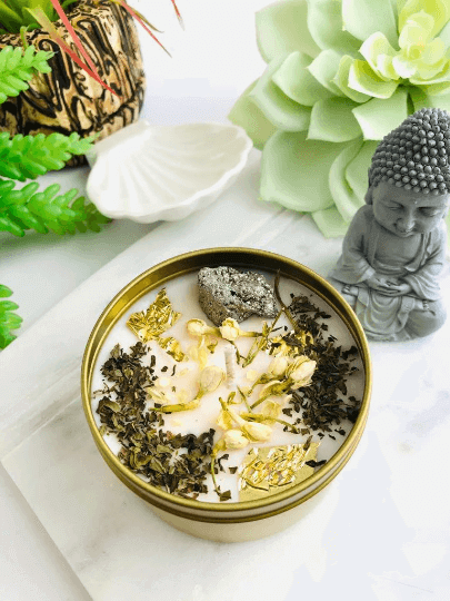 Money Magnet - Pyrite crystal infused candle