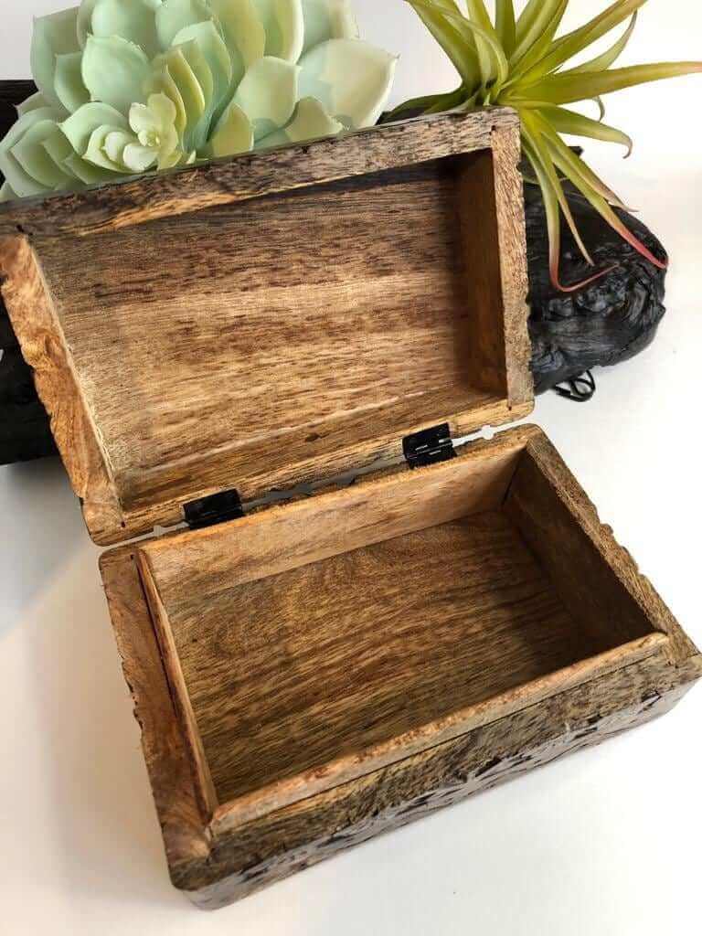 The Triple Moon Goddess wood box / Hand-Carved mangowood gift box / Wicca/ Tarot card box / Crystal storage box / Wood jewelry box /