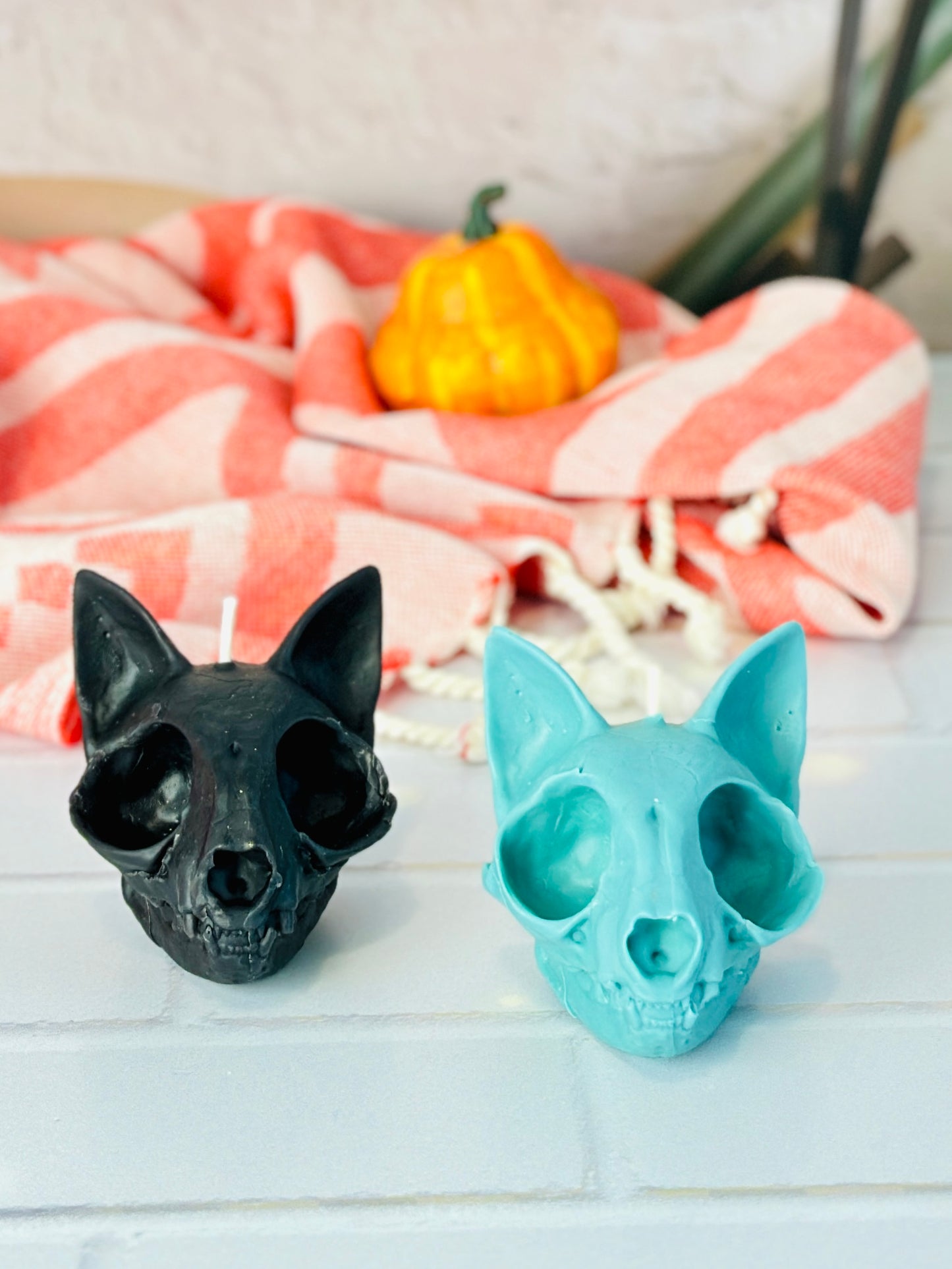 Small Cat skull Silicone Mold - Create Stunning Fox-Shaped Candles