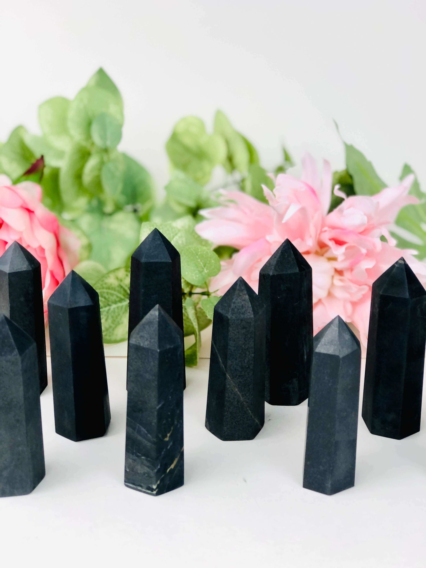 Shungite crystal points